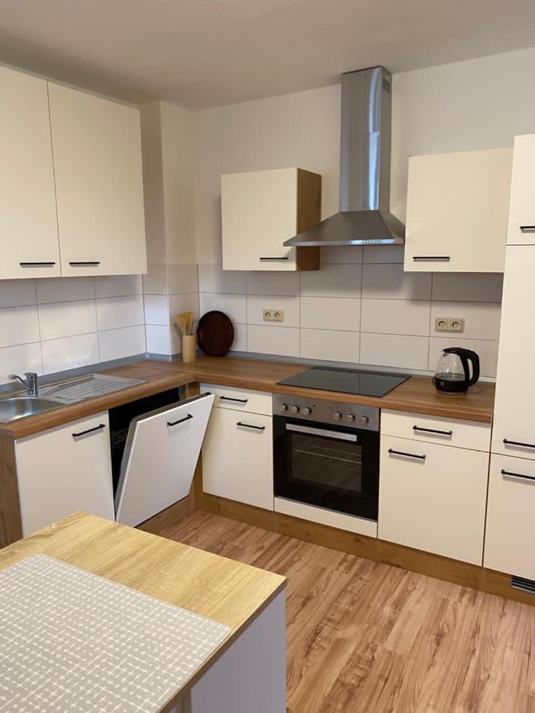 Familienfreundliche Ferienwohnung Anna Rollshausen Exterior foto